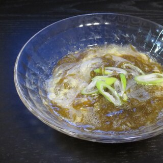 つるつる～　もずくと春雨のさっぱり酢の物